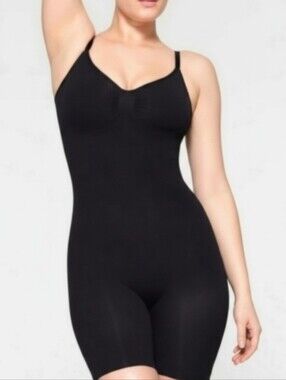 SKIMS Seamless Sculpting Mid Thigh Bodysuit Black Xlarge NWOT